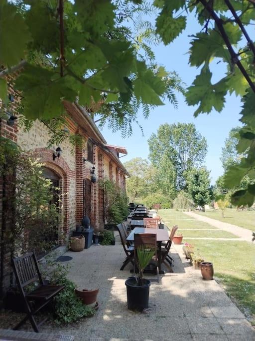 Domaine Des Cerisiers Lägenhet Berville-sur-Mer Exteriör bild