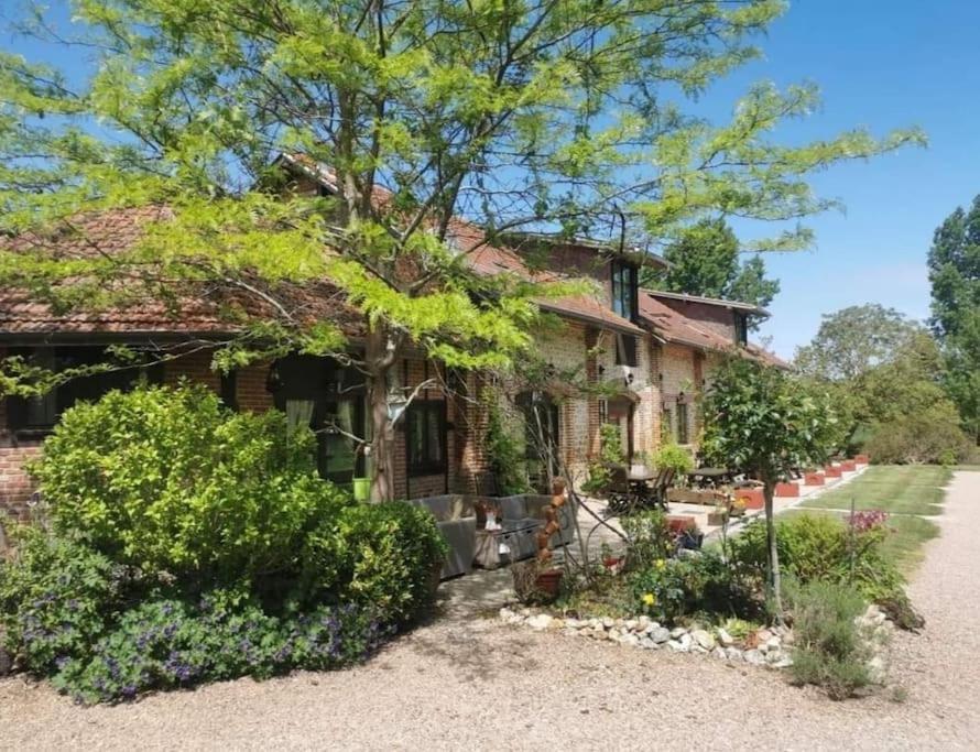 Domaine Des Cerisiers Lägenhet Berville-sur-Mer Exteriör bild